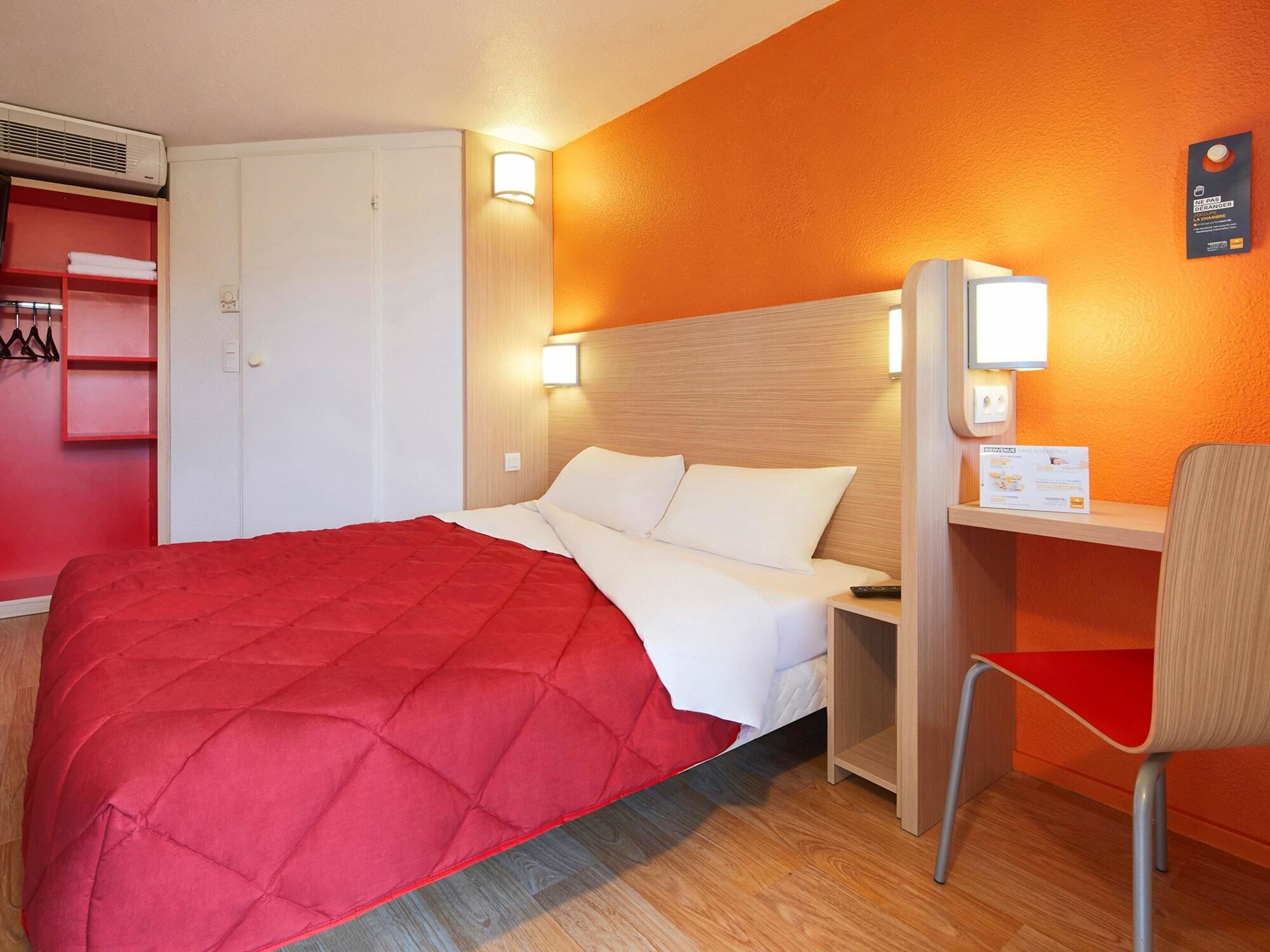 Premiere Classe Paris Ouest - Nanterre - La Defense Exteriér fotografie